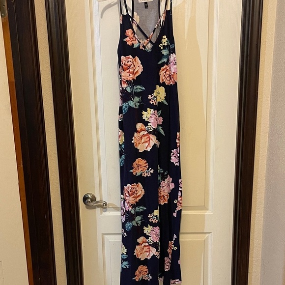 Planet Gold Dresses & Skirts - Planet Gold Dark Blue Floral Maxi Dress